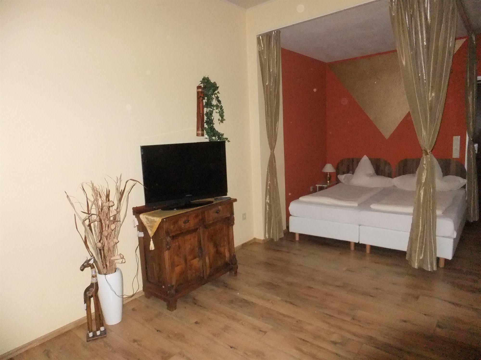 Ferienwohnung Strandhof Mohnesee Экстерьер фото
